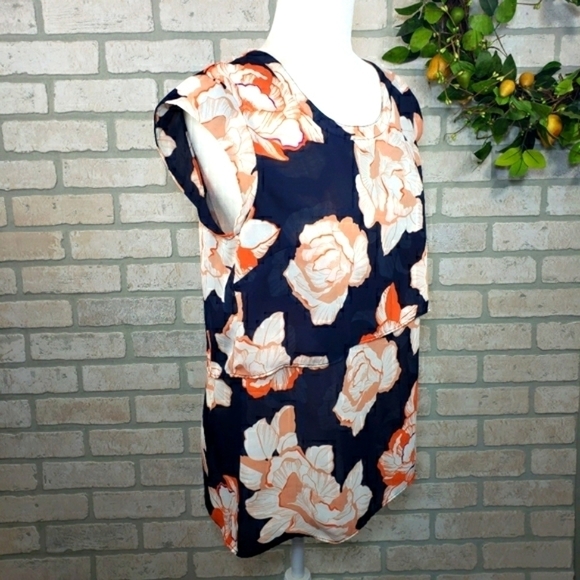 CABI Floral Tiered Short Sleeve Blouse Size S - Picture 12 of 13